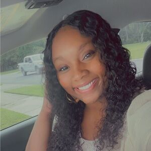 Meet your Posher, Tierra